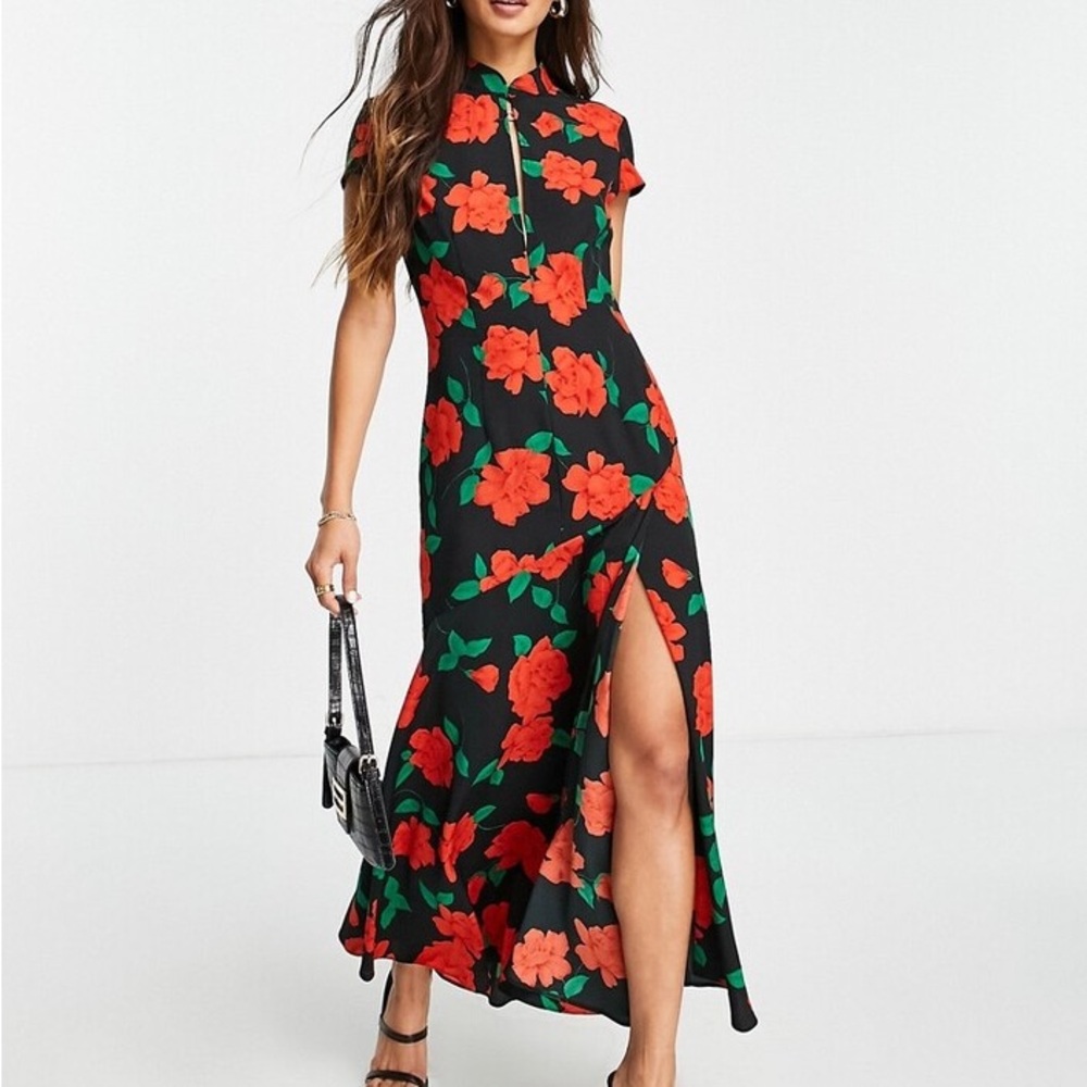 ASOS keyhole tea dress. Size 4 brand new